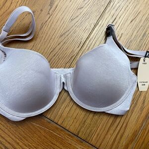 Victoria's Secret Women's Light Gray Bra